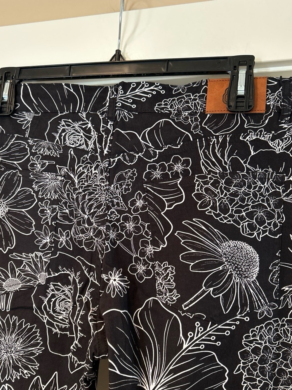 Black and White Floral Pants - Picture 2 of 6